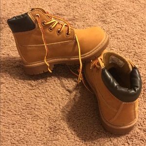 Toddler boots